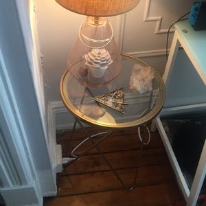 UO Hollyce Side Table Glass with Bronze Frame